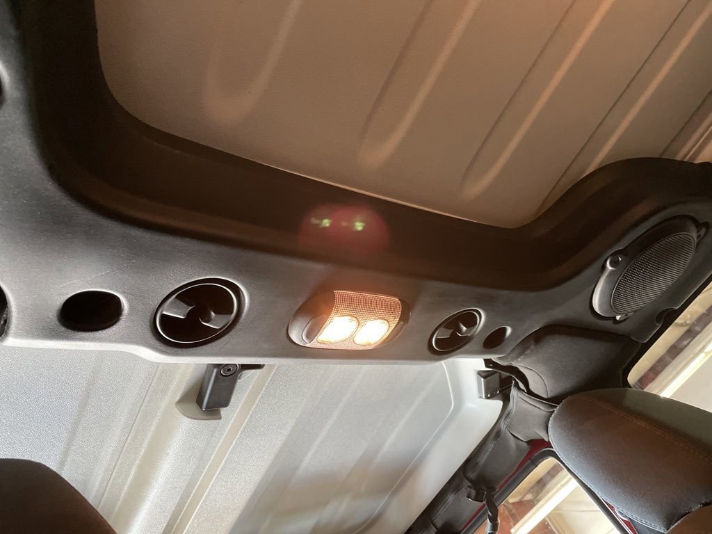 Used 2011 Jeep Wrangler Unlimited Sahara w/ Dual Top Group image 23