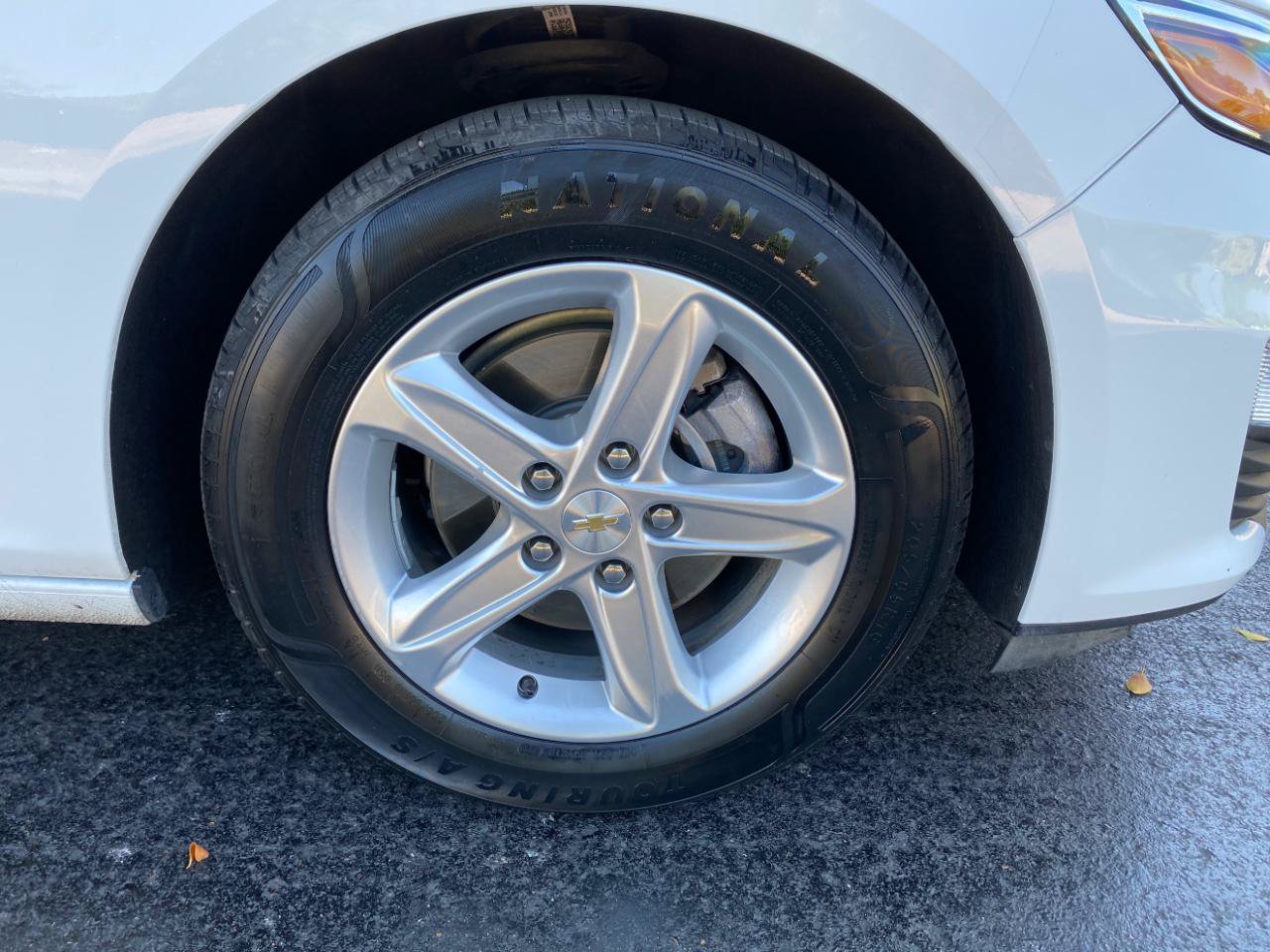 Used 2024 Chevrolet Malibu LS FWD image 19