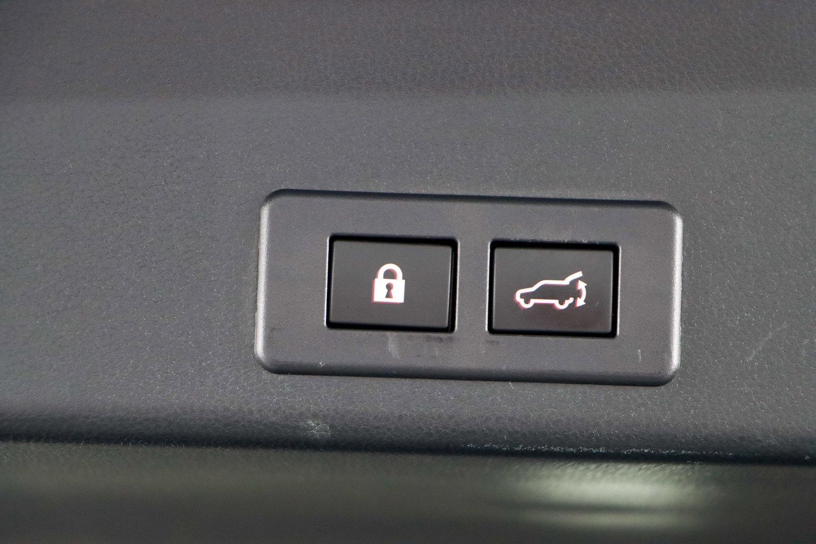 Used 2020 Subaru Ascent Limited w/ Popular Package #2A image 31