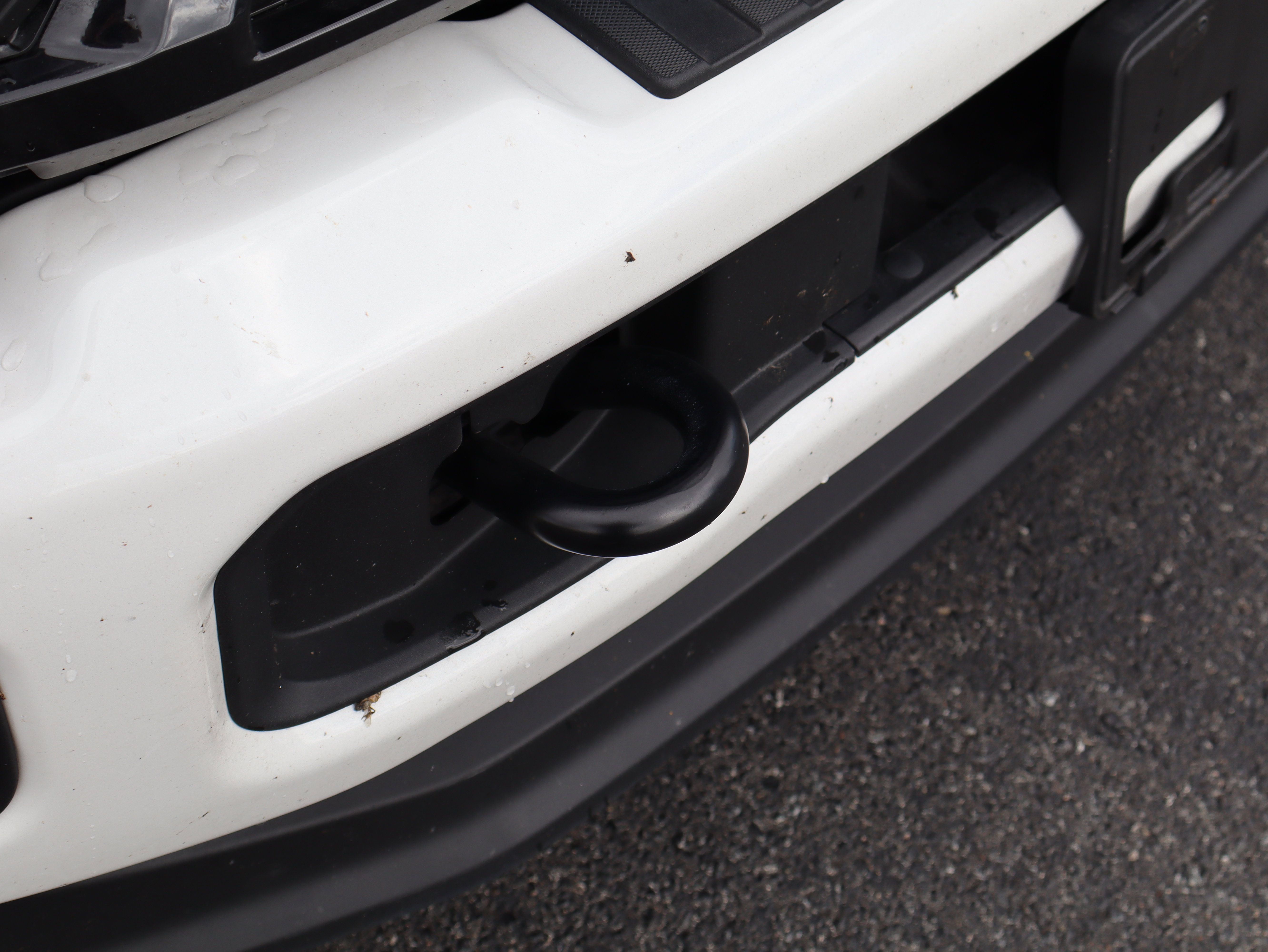 Used 2025 Ford F350 Lariat w/ Black Appearance Package image 11