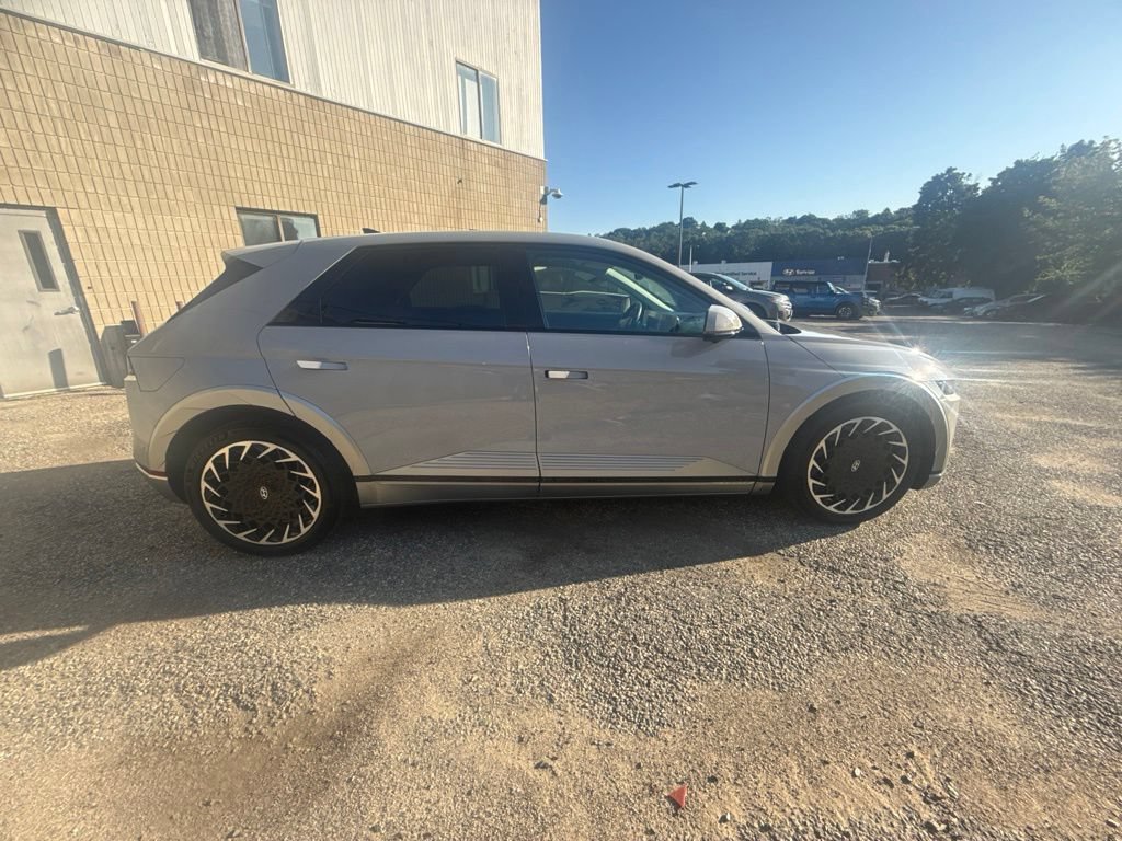 Certified 2023 Hyundai Ioniq 5 Limited AWD/4WD image 8