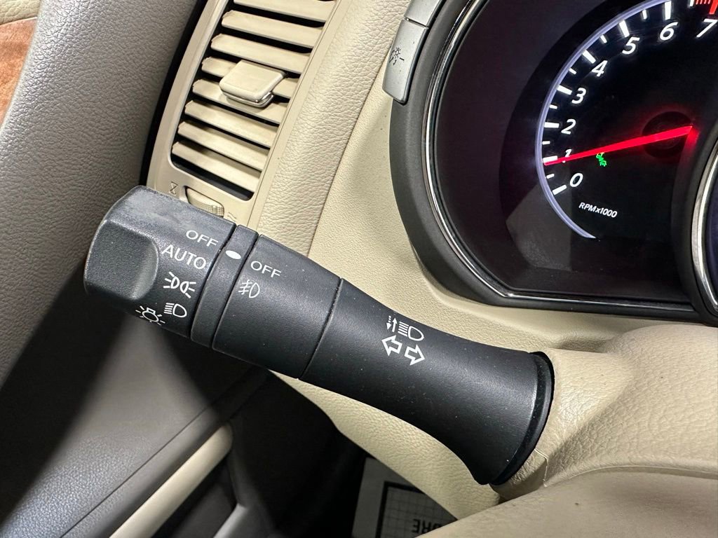 Used 2014 Nissan Murano LE w/ Platinum Edition Package image 21