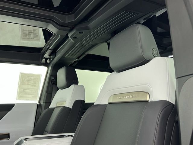 Used 2025 GMC Hummer EV 3X image 19