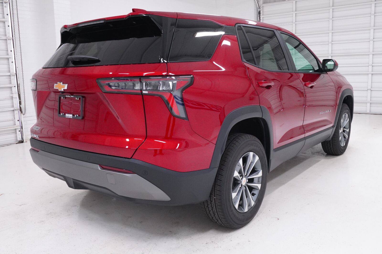 New 2027 Chevrolet Equinox LT FWD image 29