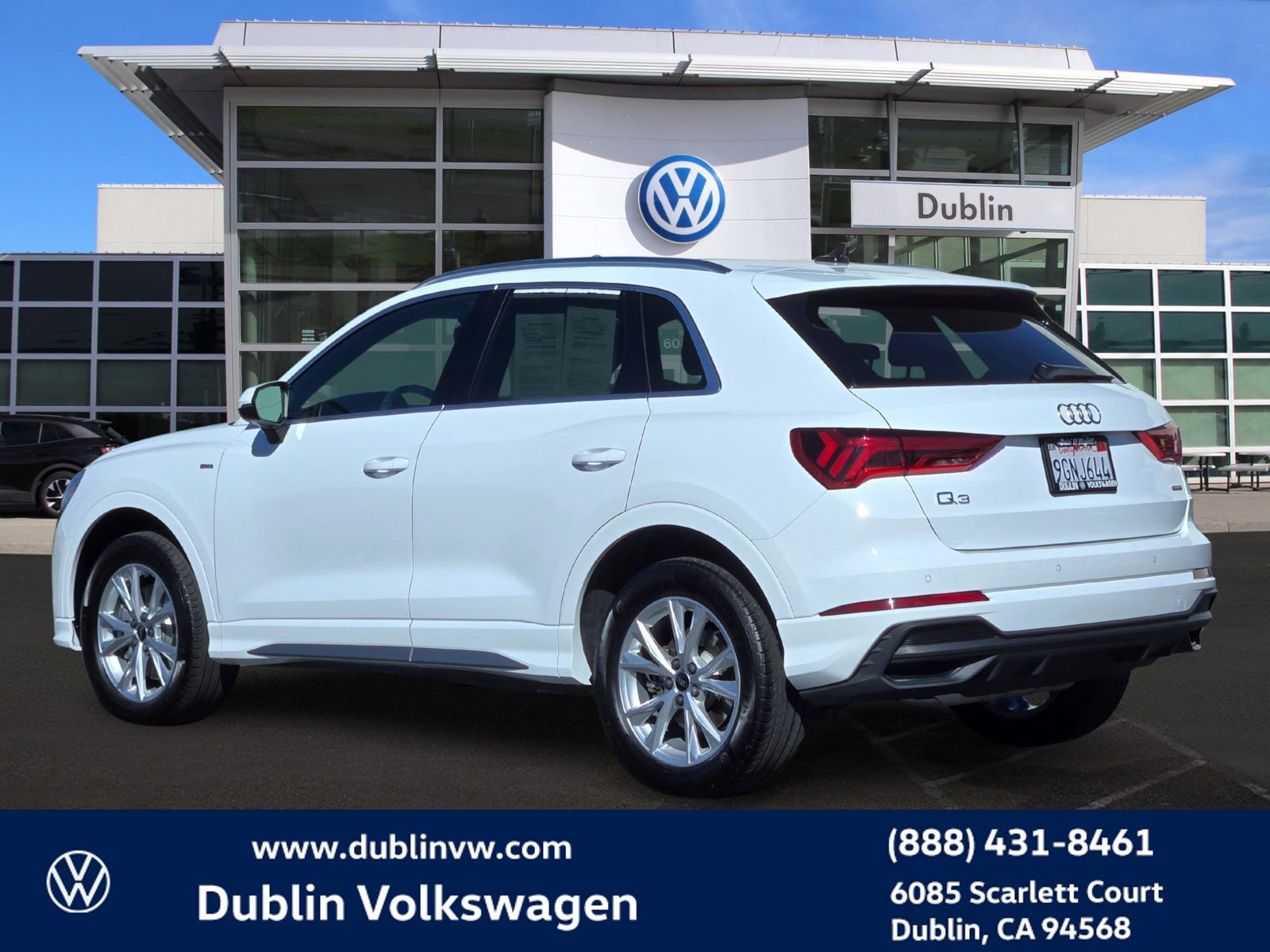 Used 2023 Audi Q3 2.0T Premium Plus w/ Premium Plus Package image 6