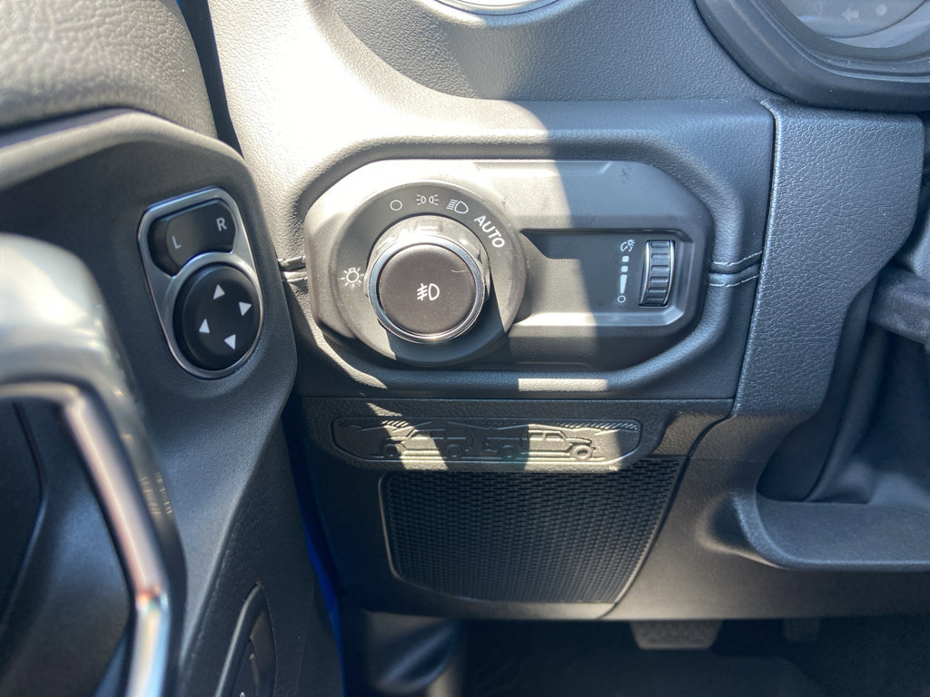 New 2025 Jeep Wrangler Sahara image 20