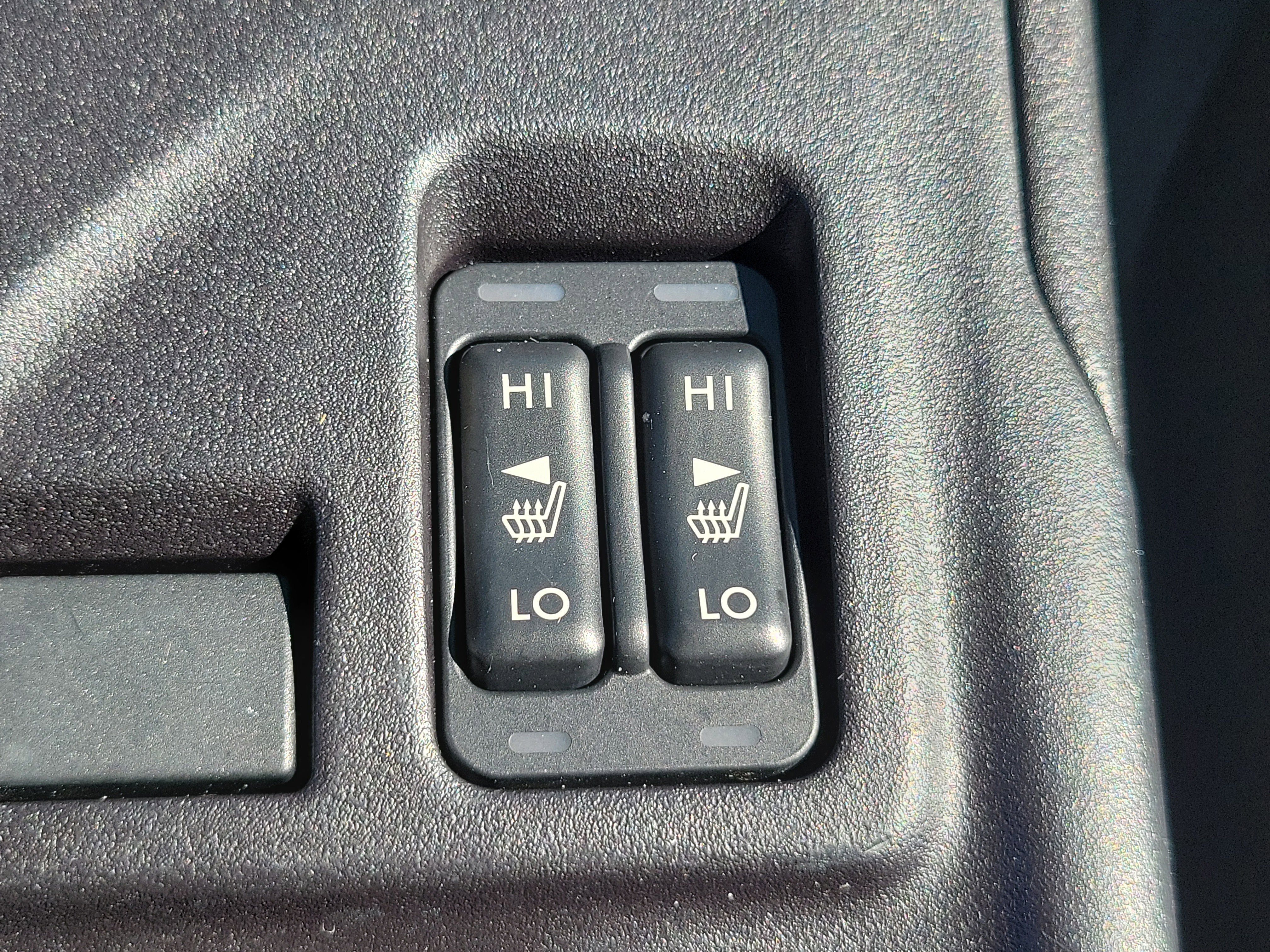 Used 2017 Subaru Impreza 2.0i Premium w/ BSD & Rcta/SRF/Eyesight image 24