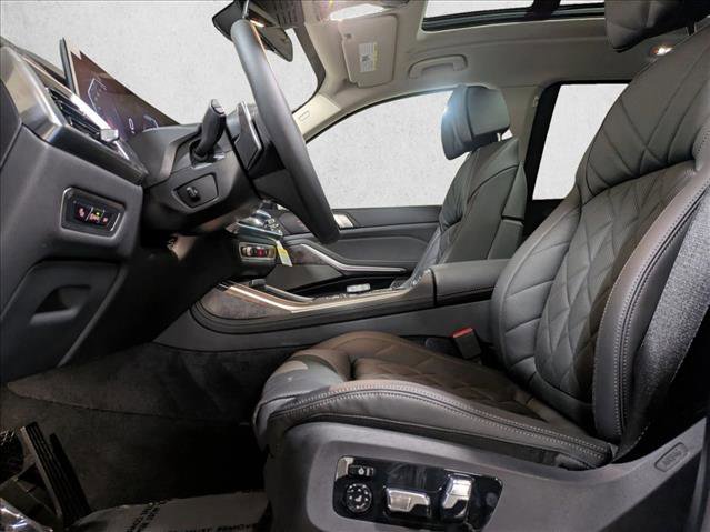 New 2026 BMW X7 xDrive40i image 4