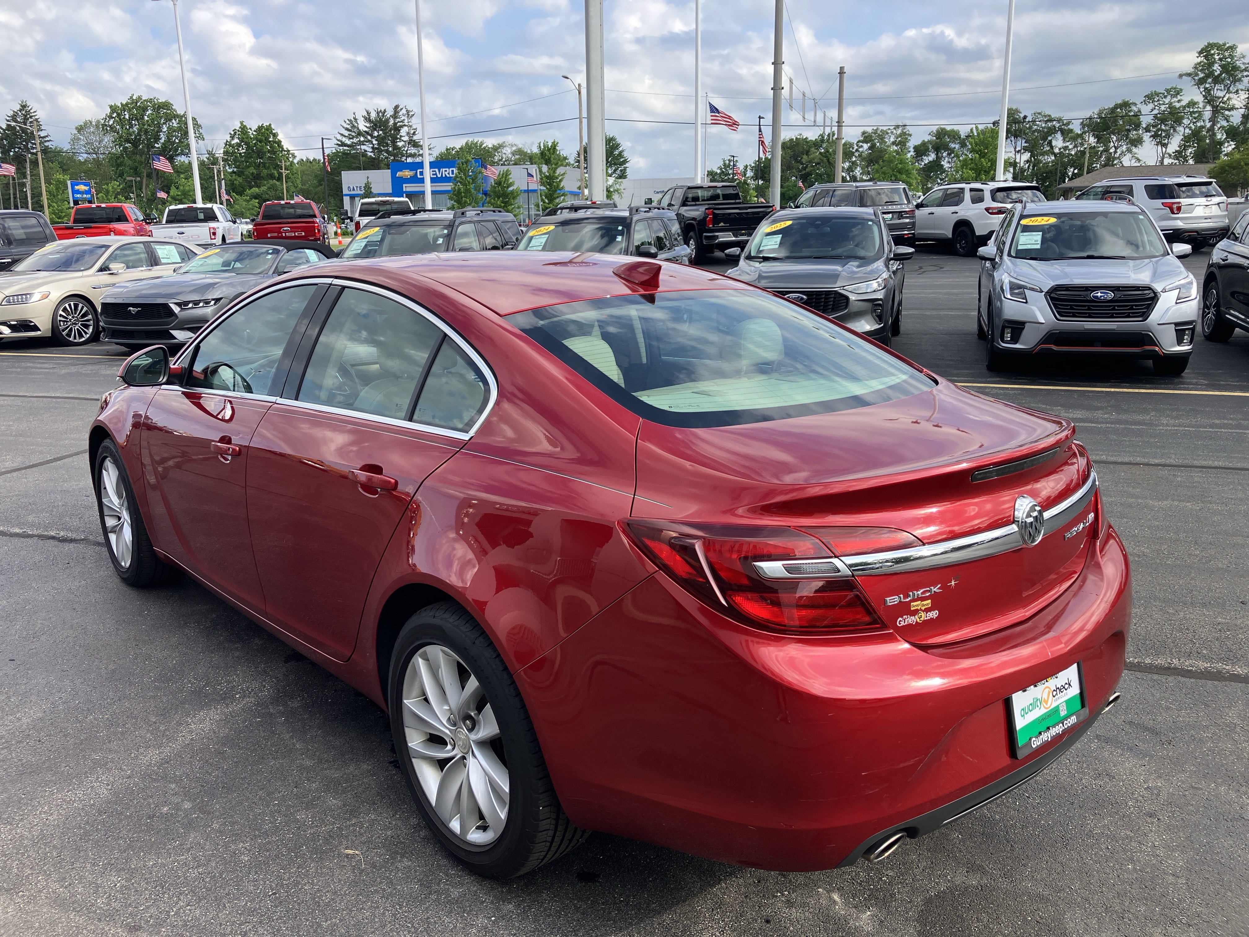 Used 2015 Buick Regal FWD image 5