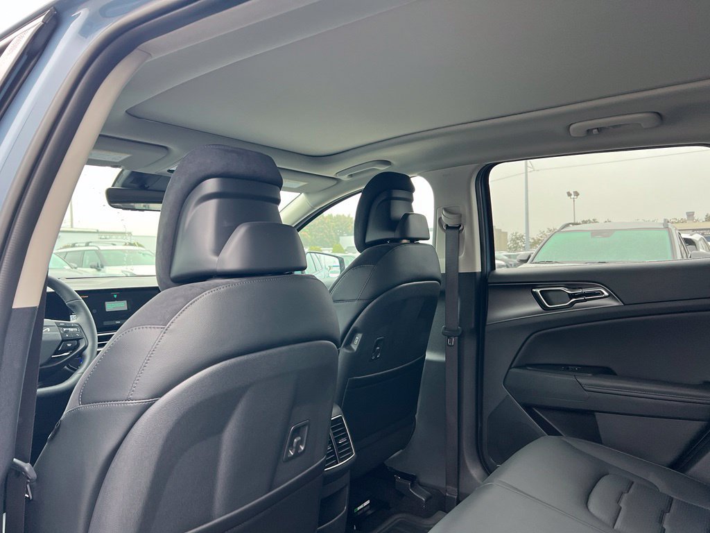 New 2027 Kia Sportage SX Prestige AWD/4WD image 9