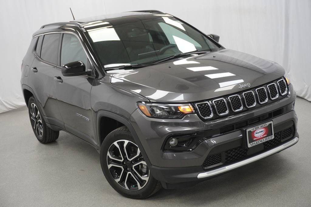 Certified 2023 Jeep Compass Limited w/ Sun and Sound Group AWD/4WD image 9