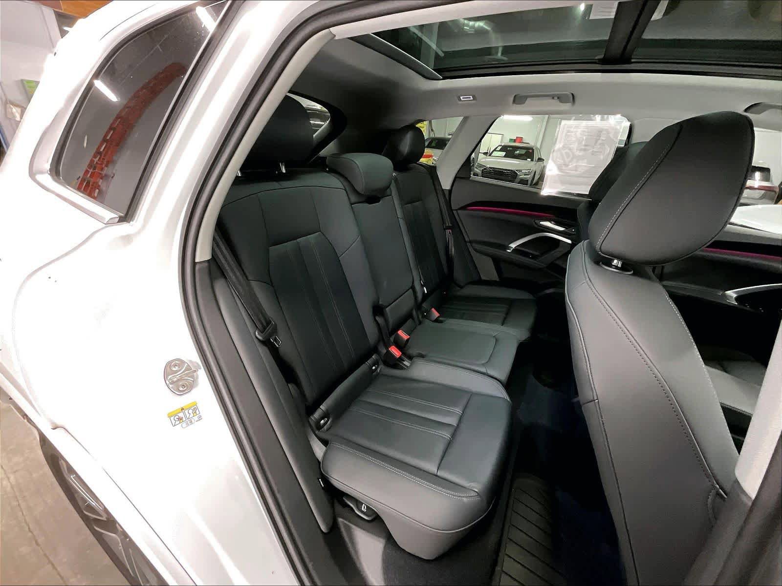 Certified 2025 Audi Q5 Premium w/ Convenience Package image 27