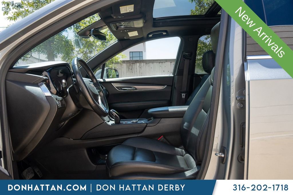 Used 2023 Cadillac XT6 Luxury FWD image 3