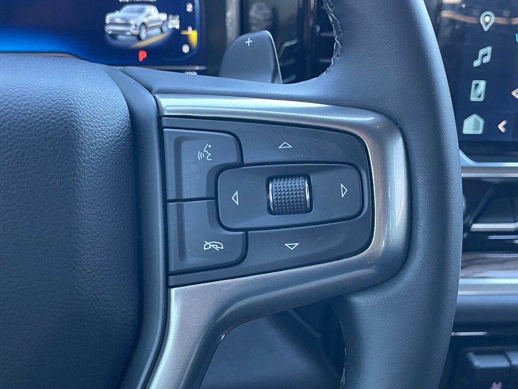 Used 2025 Chevrolet Silverado 1500 RST w/ Convenience Package II image 16