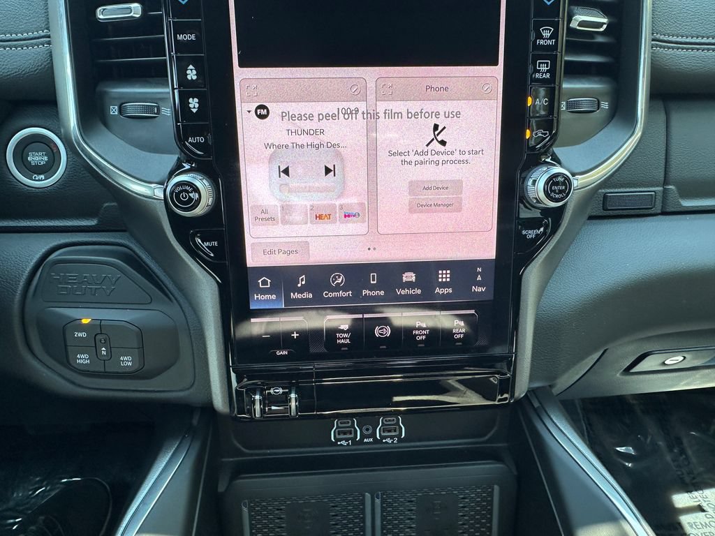 New 2026 RAM 2500 Laramie AWD/4WD image 26