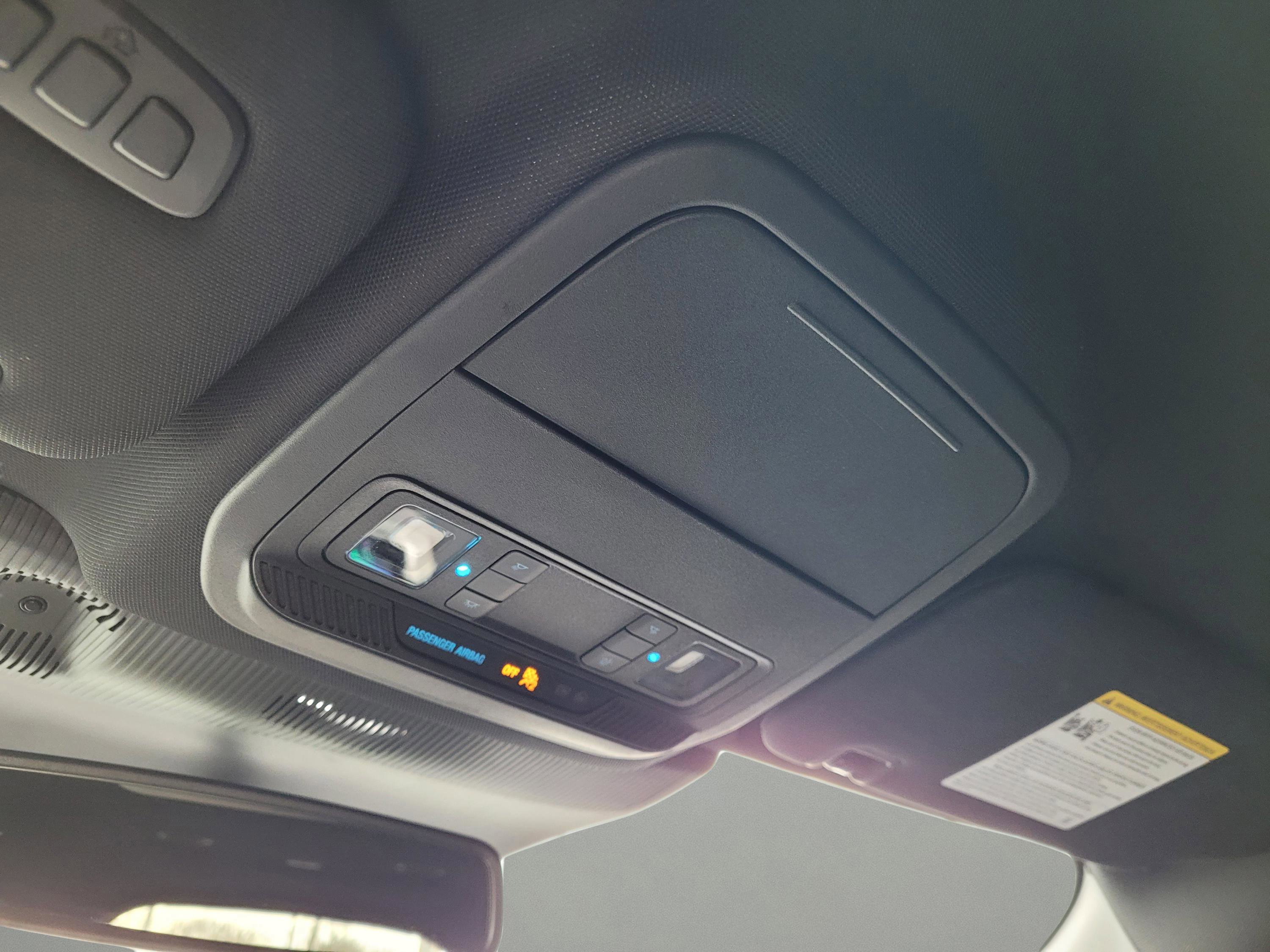 Used 2025 Ford Explorer ST image 26