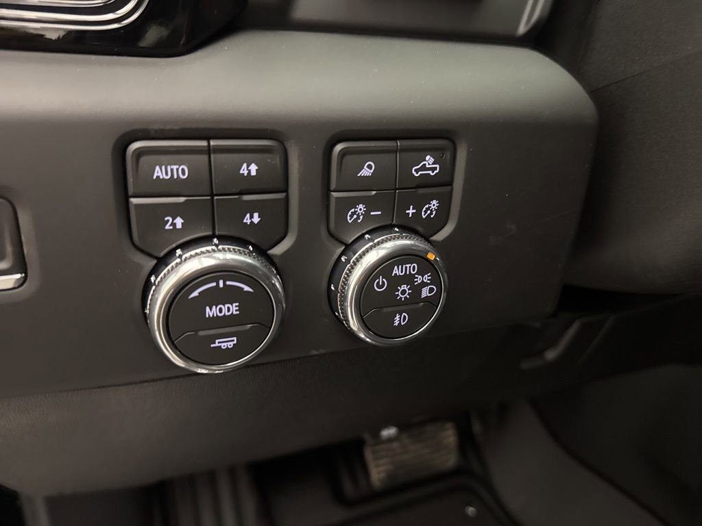 New 2026 GMC Sierra 2500 AT4X image 29
