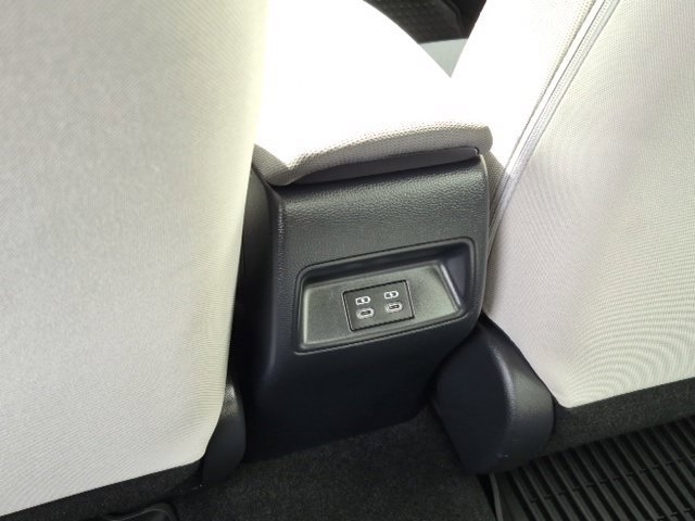 Used 2026 Toyota Corolla LE w/ LE Premium Package FWD image 16