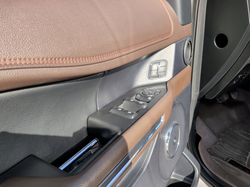 Used 2020 Ford Expedition King Ranch w/ Cargo Package RWD image 12