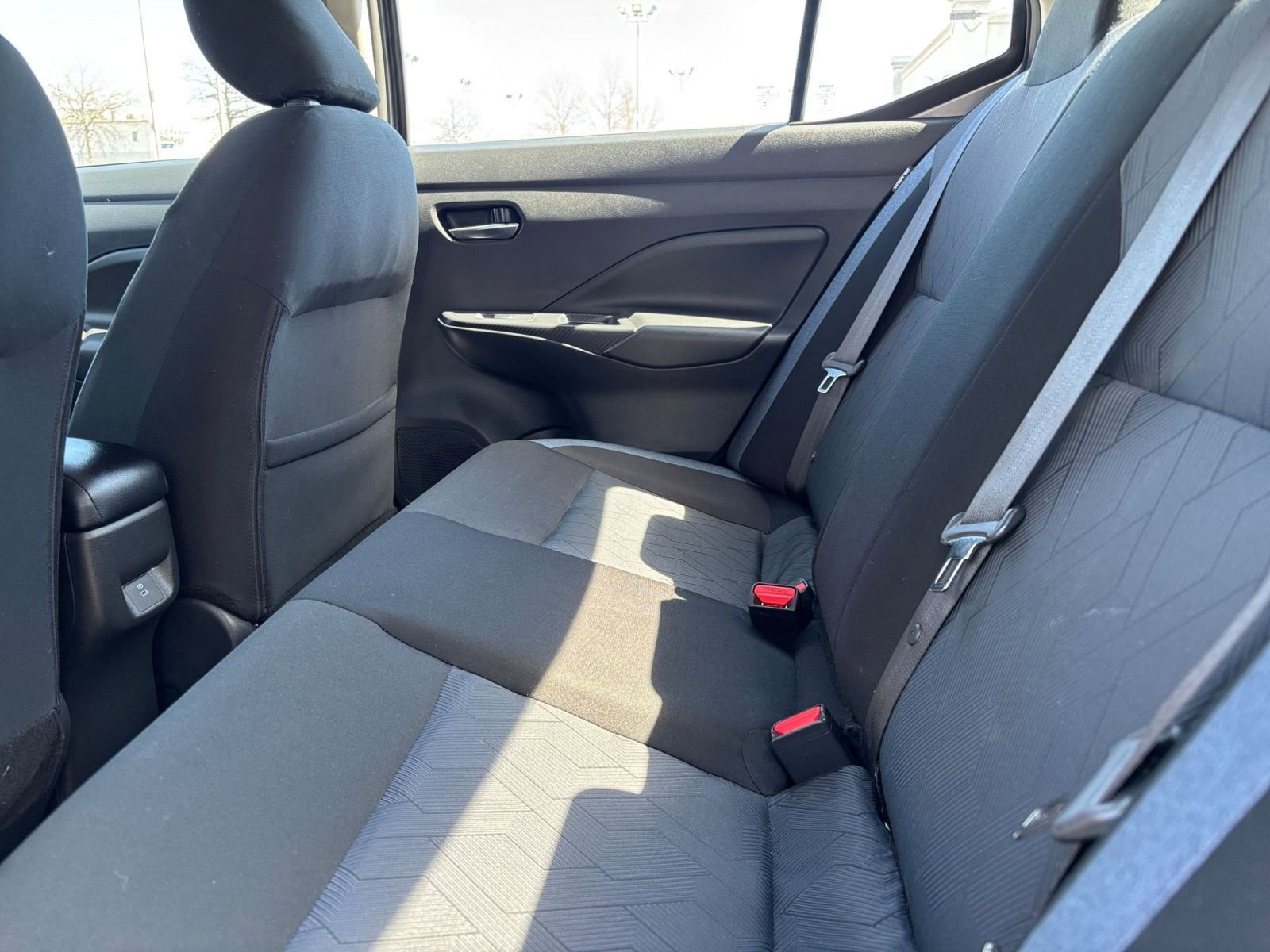 Used 2025 Nissan Versa SV FWD image 22