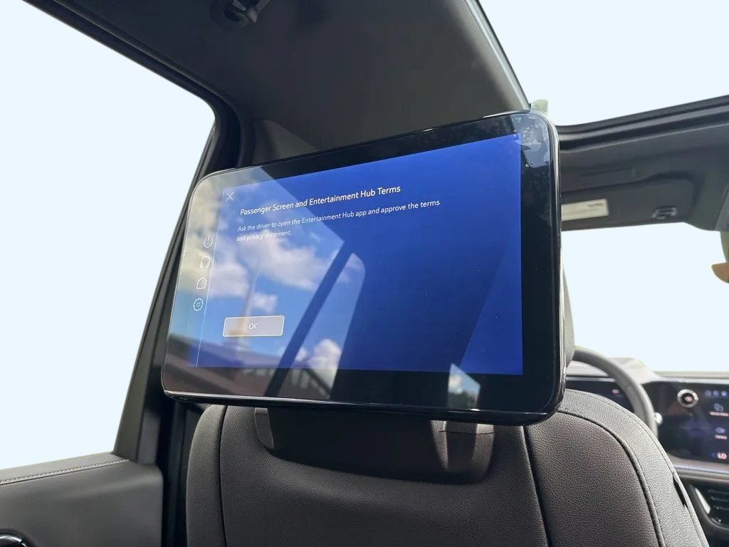 New 2025 Chevrolet Tahoe Premier AWD/4WD image 36