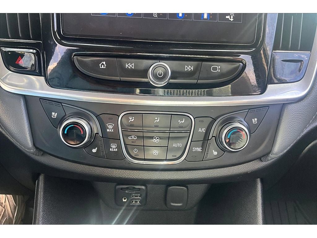 Used 2020 Chevrolet Traverse Premier image 25