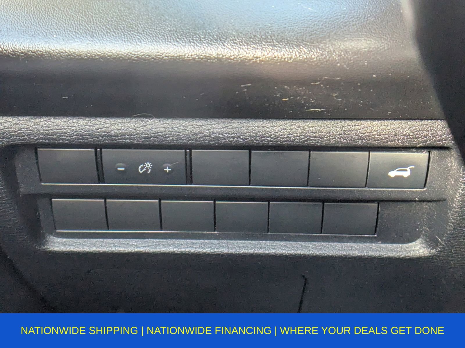 Used 2023 Mitsubishi Outlander SE image 33