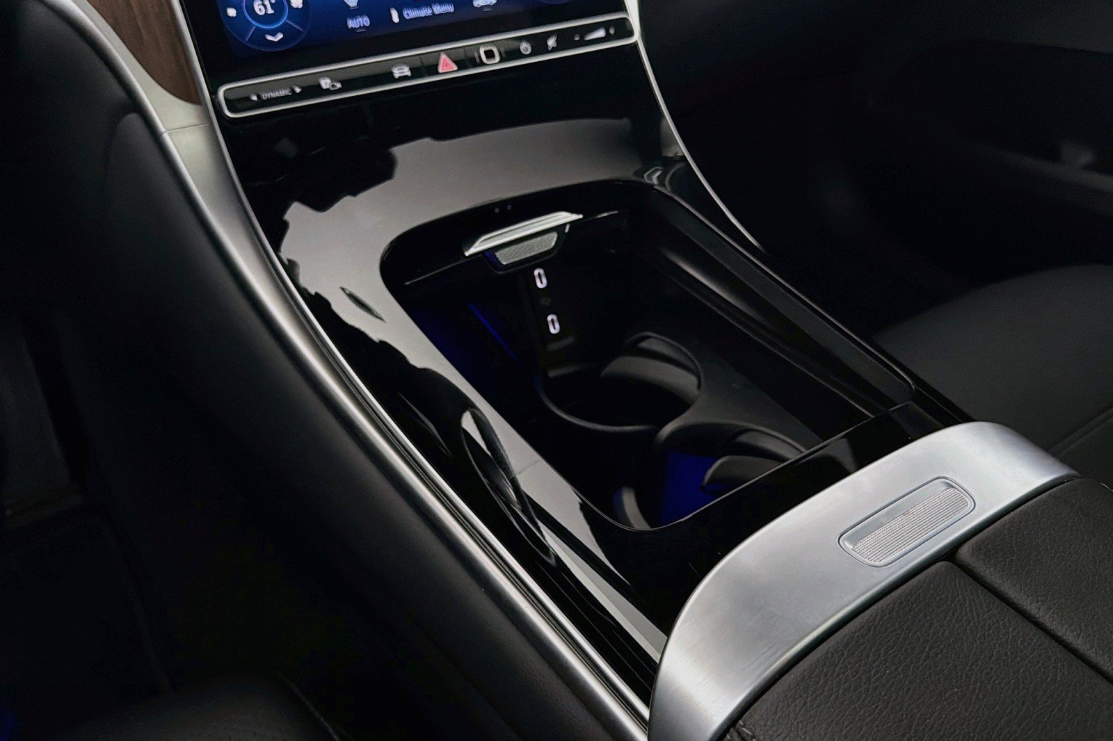 Certified 2026 Mercedes-Benz GLC 300 image 6