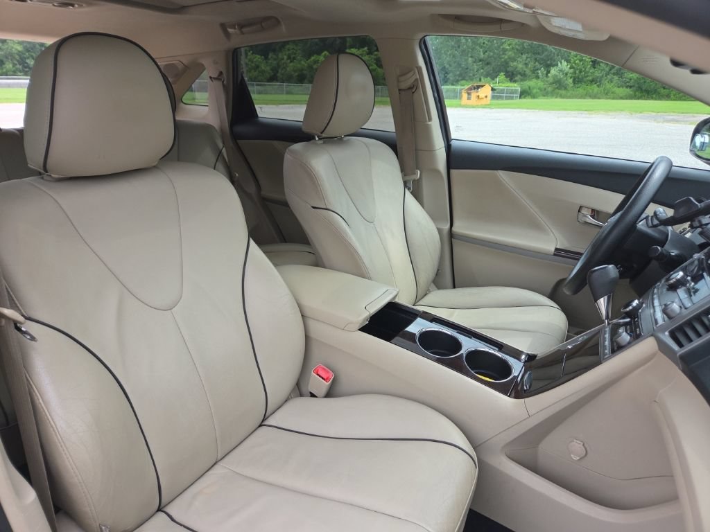 Used 2009 Toyota Venza AWD image 23