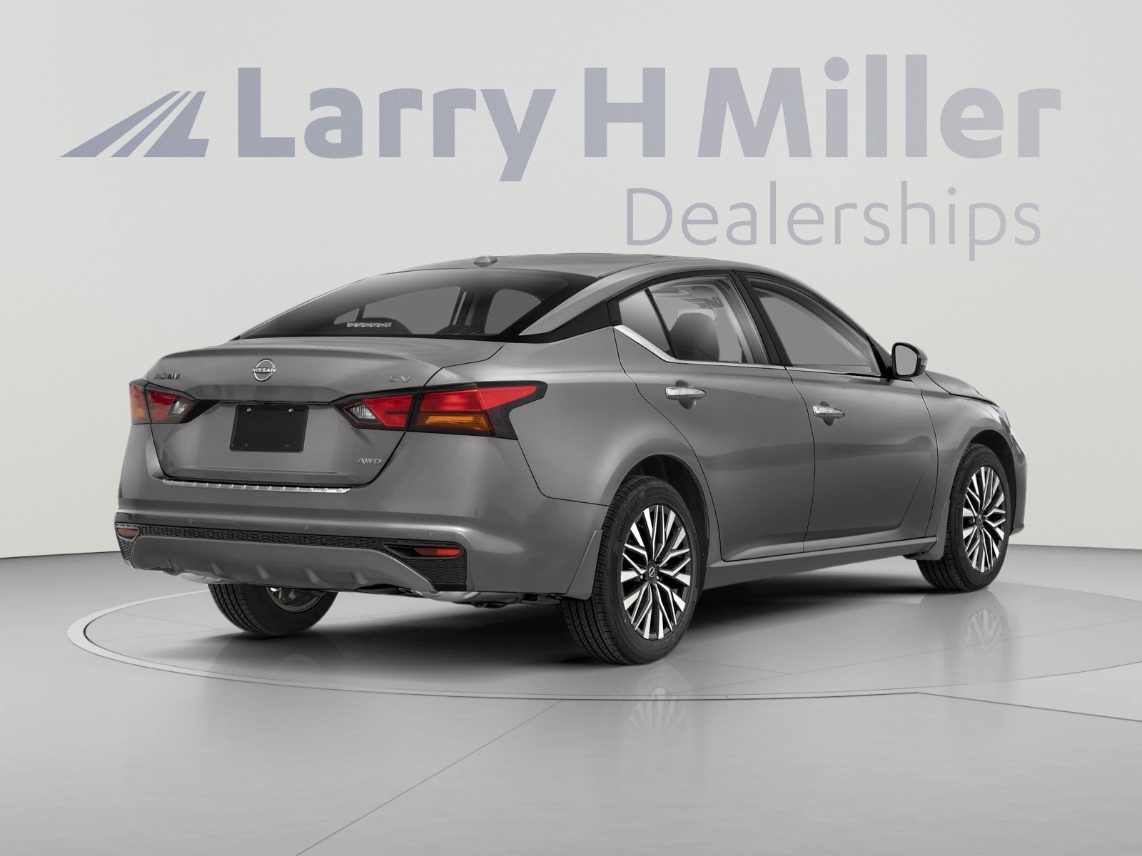 Used 2024 Nissan Altima 2.5 SV FWD image 3