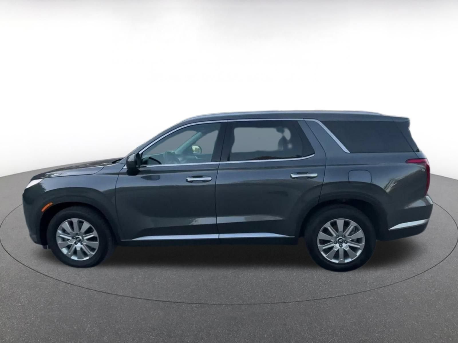 Used 2025 Hyundai Palisade SEL FWD image 8