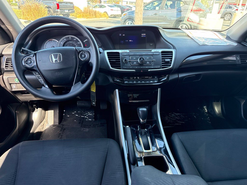 Used 2016 Honda Accord LX image 30