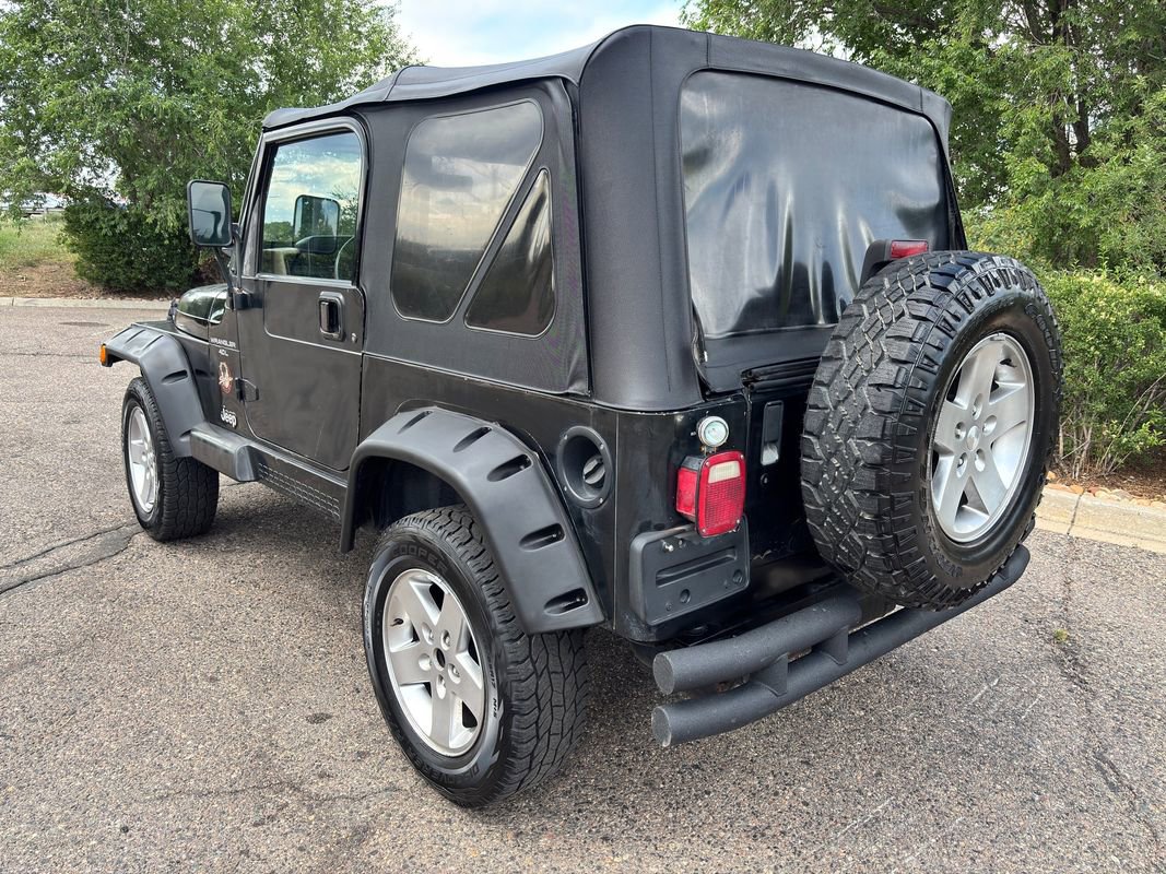 Used 2000 Jeep Wrangler Sahara AWD/4WD image 8