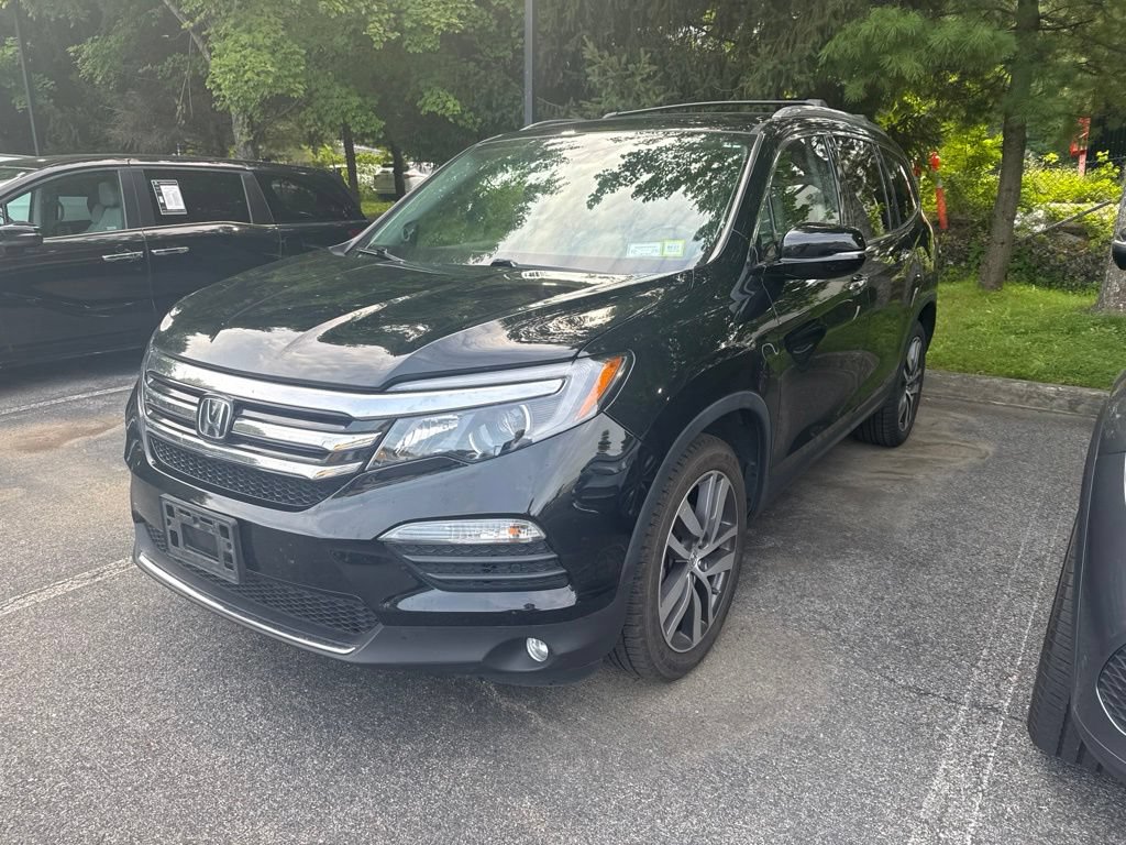 Used 2017 Honda Pilot Elite image 3