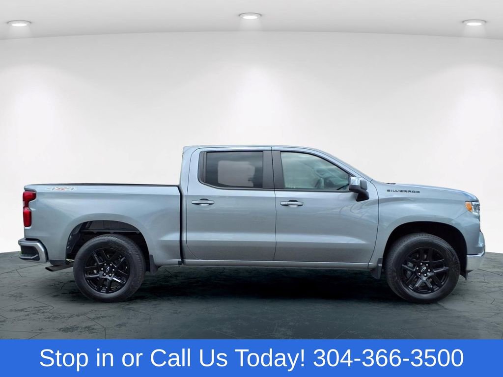 Used 2023 Chevrolet Silverado 1500 LT AWD/4WD image 2