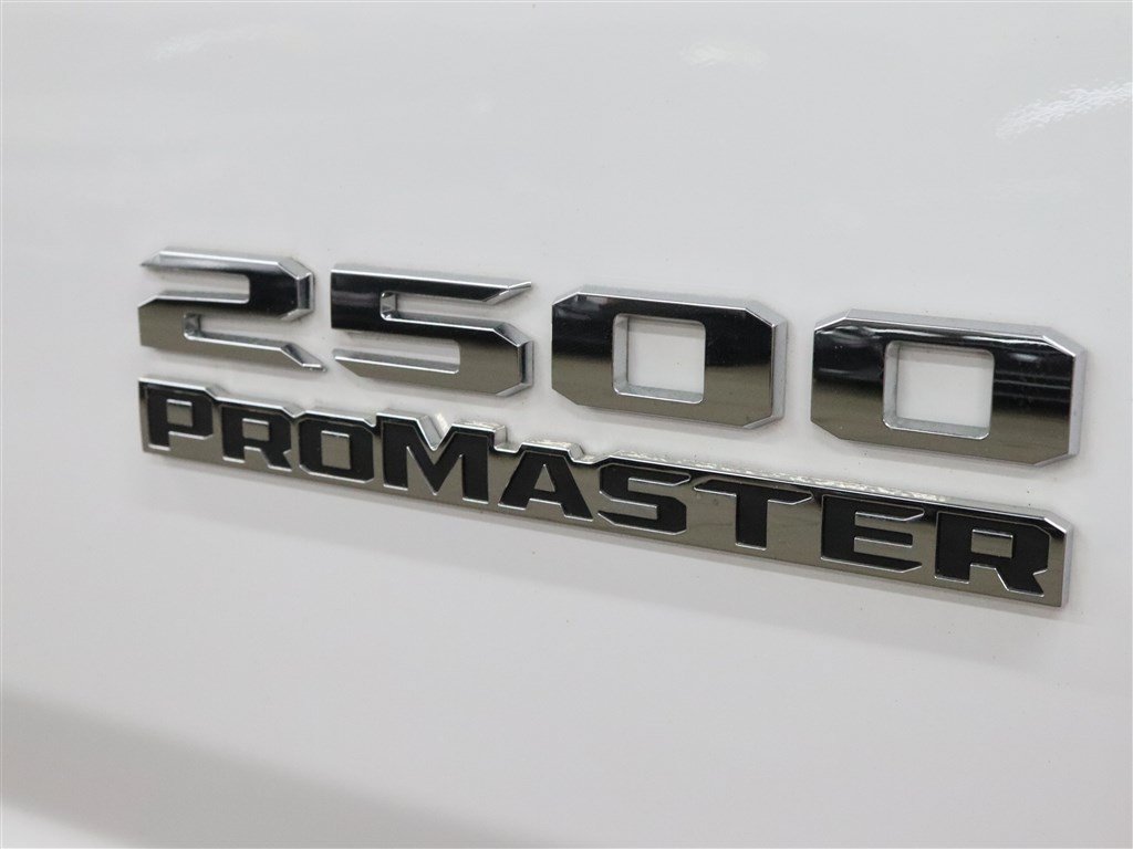 Used 2025 RAM ProMaster 2500 w/ Convenience Group FWD image 13