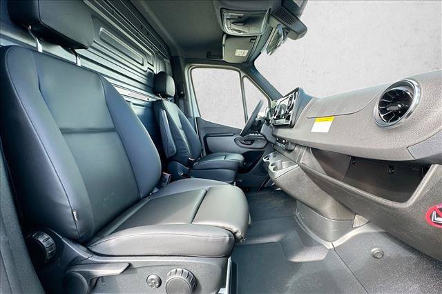 New 2026 Mercedes-Benz Sprinter 2500 image 23