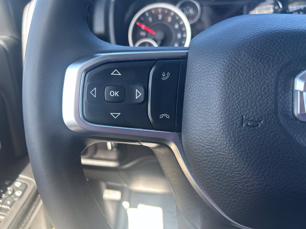 Used 2025 RAM 2500 Big Horn AWD/4WD image 18