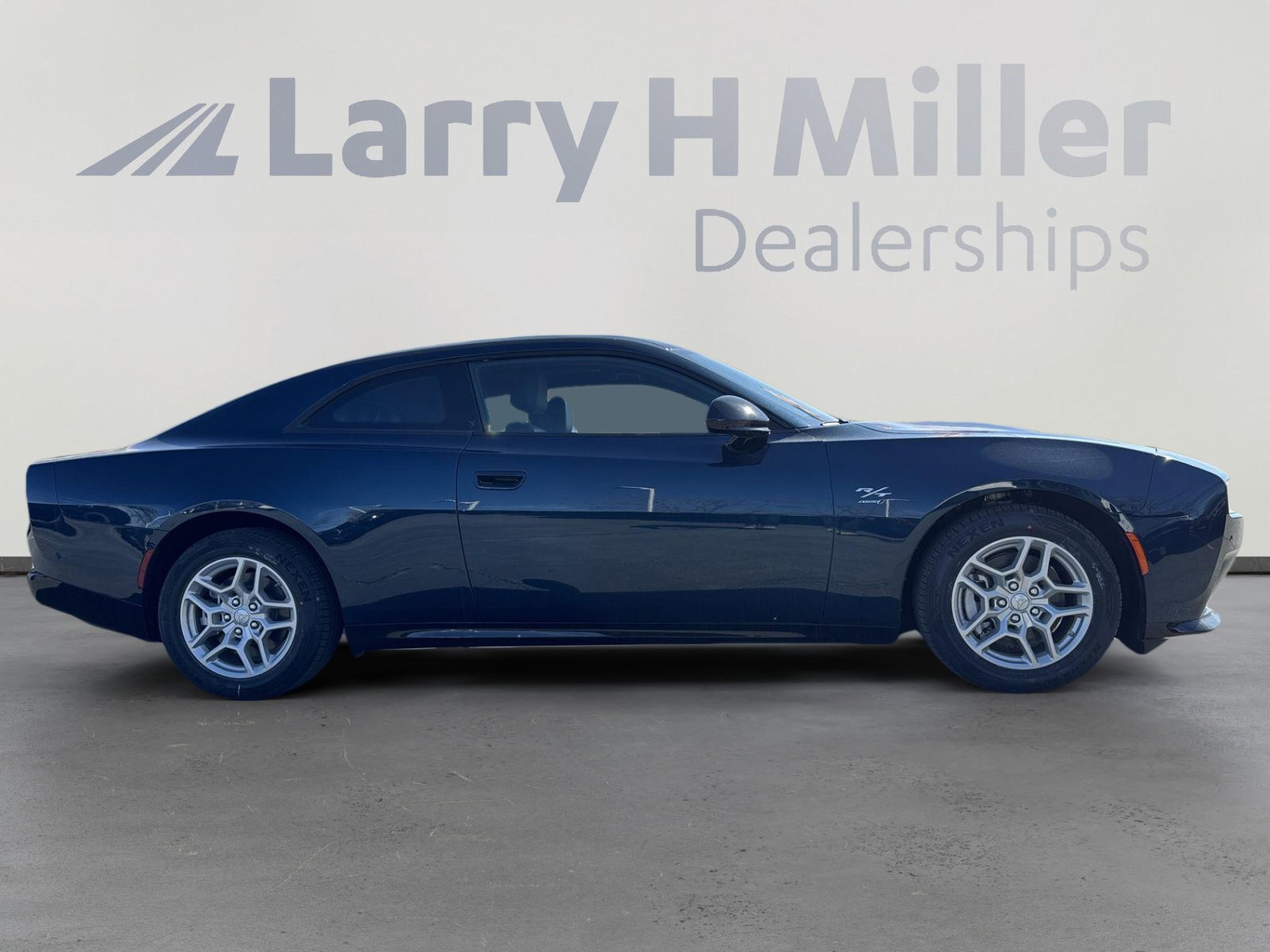 New 2025 Dodge Charger R/T w/ Quick Order Package 25M R/T image 9