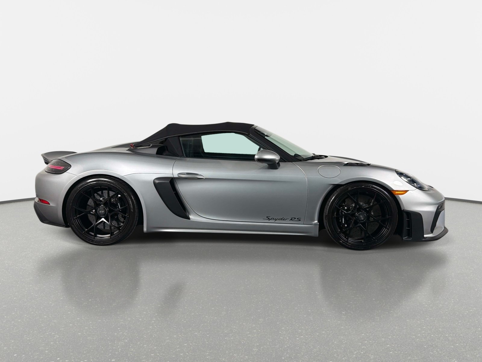 Used 2025 Porsche 718 Boxster Spyder RS RWD image 2