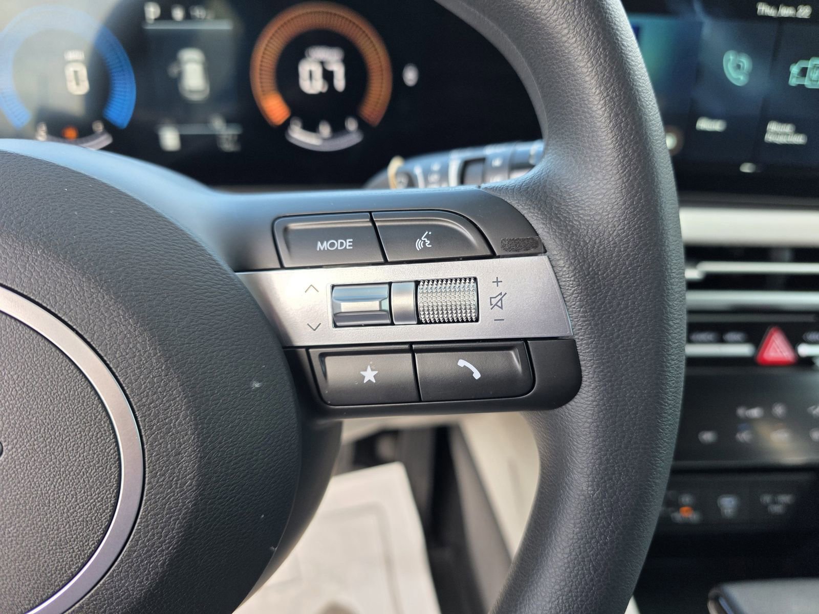 New 2026 Hyundai Tucson SEL image 22