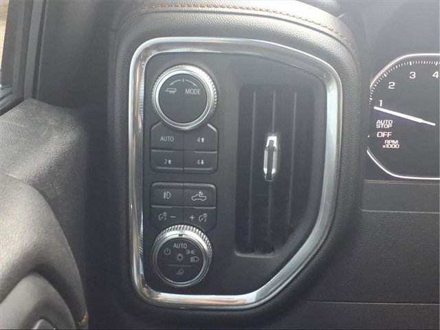Used 2021 GMC Sierra 1500 AT4 image 18