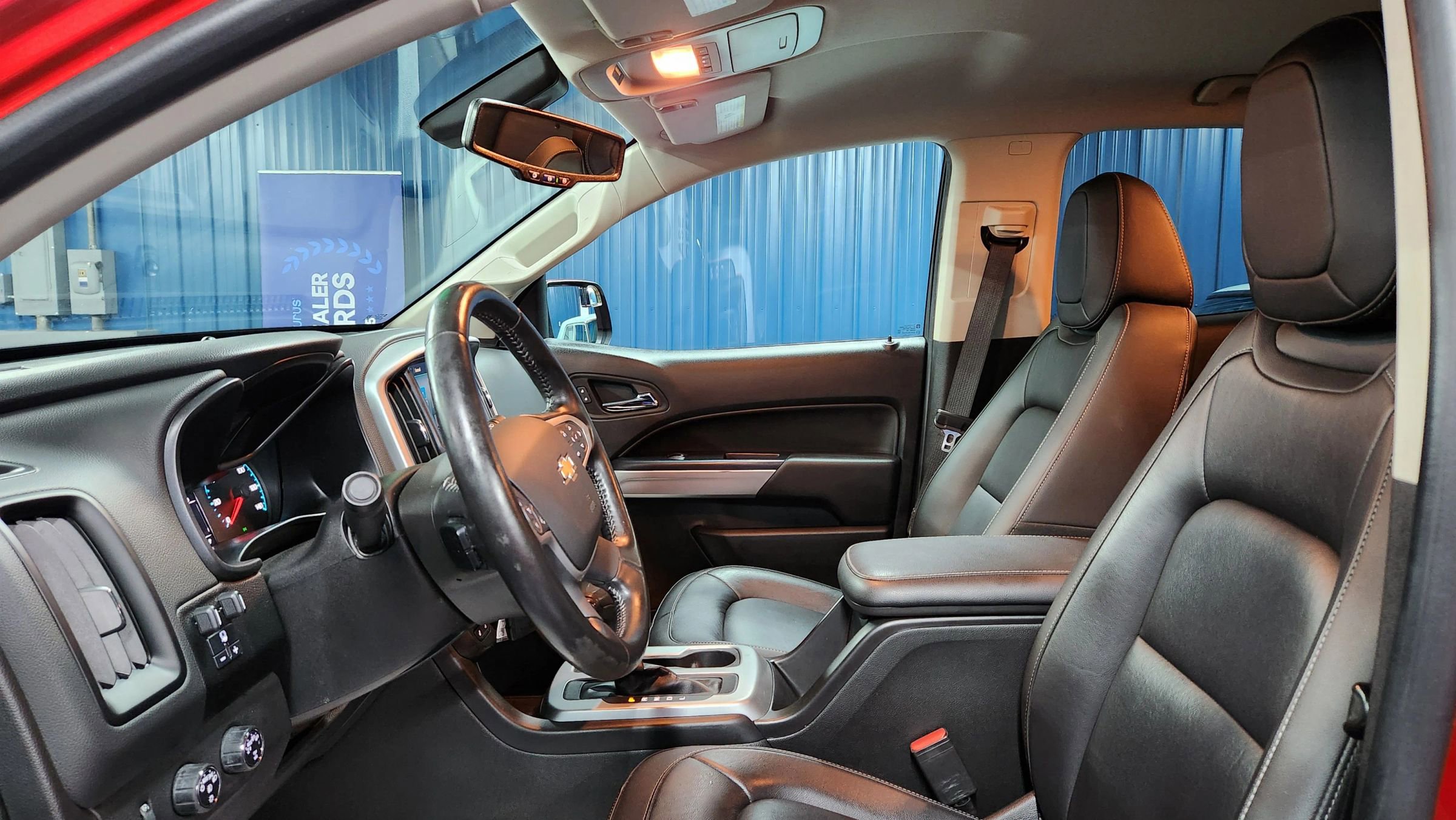 Used 2021 Chevrolet Colorado LT w/ LT Convenience Package image 7
