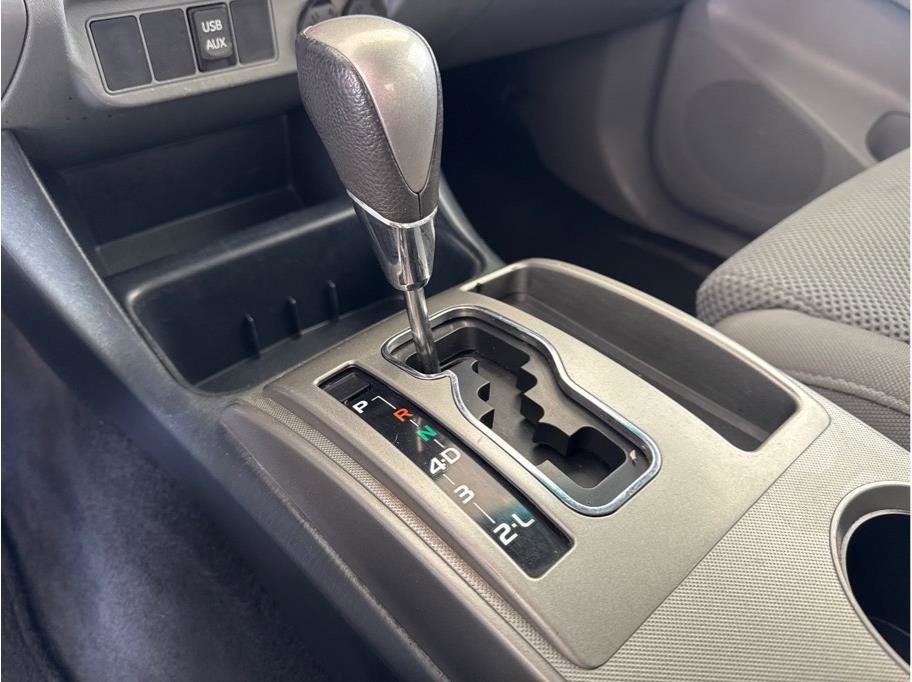 Used 2013 Toyota Tacoma 4x4 Double Cab w/ TRD Sport Pkg image 20