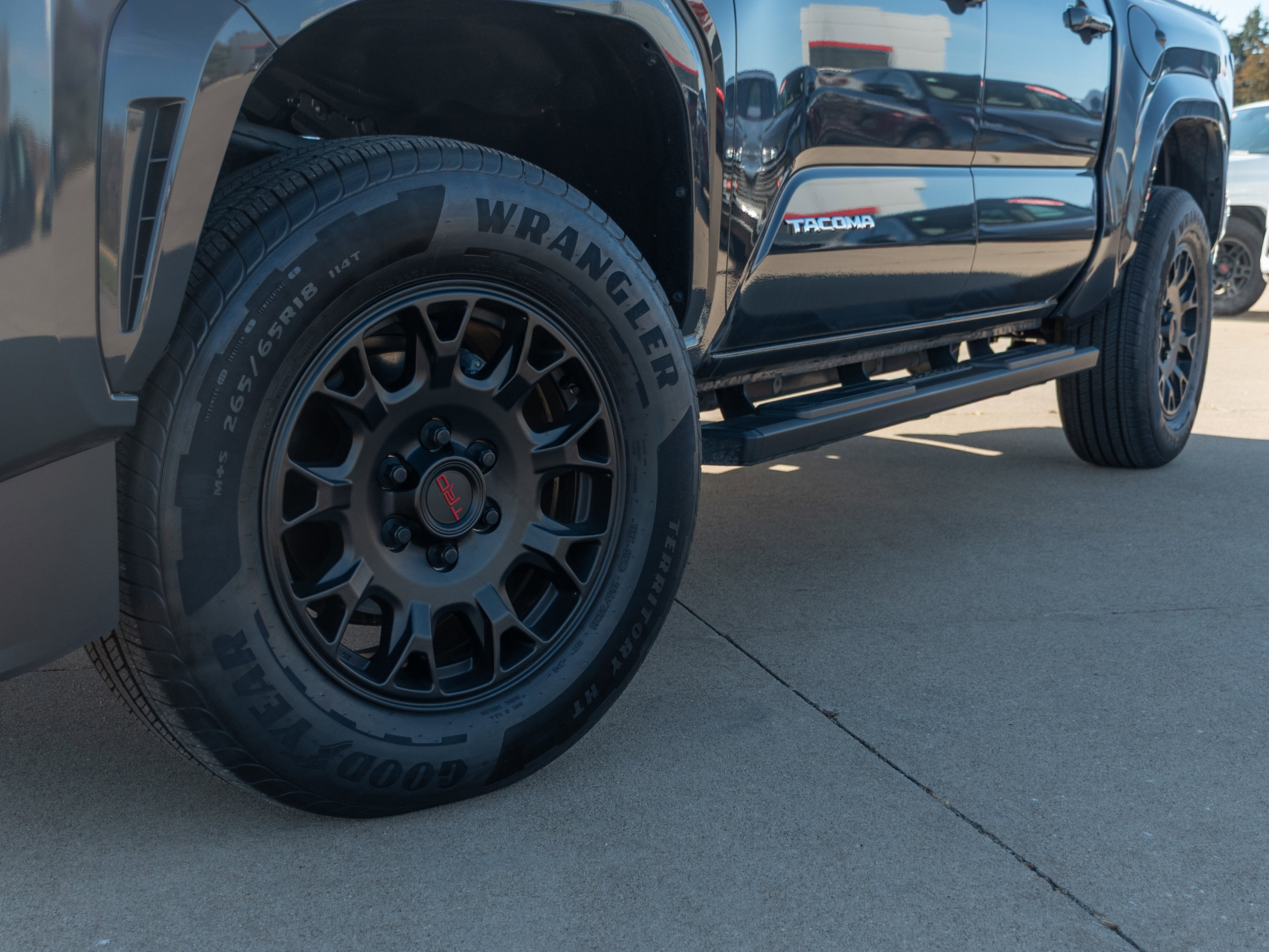 Certified 2025 Toyota Tacoma SR5 image 6