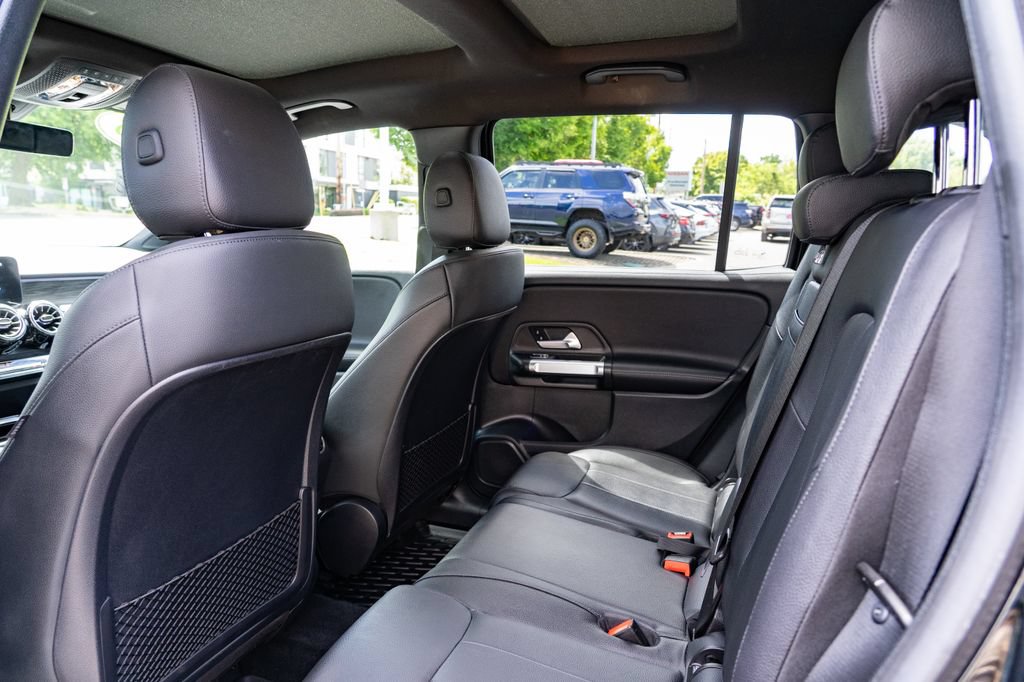 Used 2023 Mercedes-Benz GLB 250 4MATIC image 24