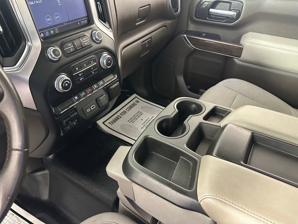 Used 2022 GMC Sierra 3500 SLE w/ Remote Start Package AWD/4WD image 28