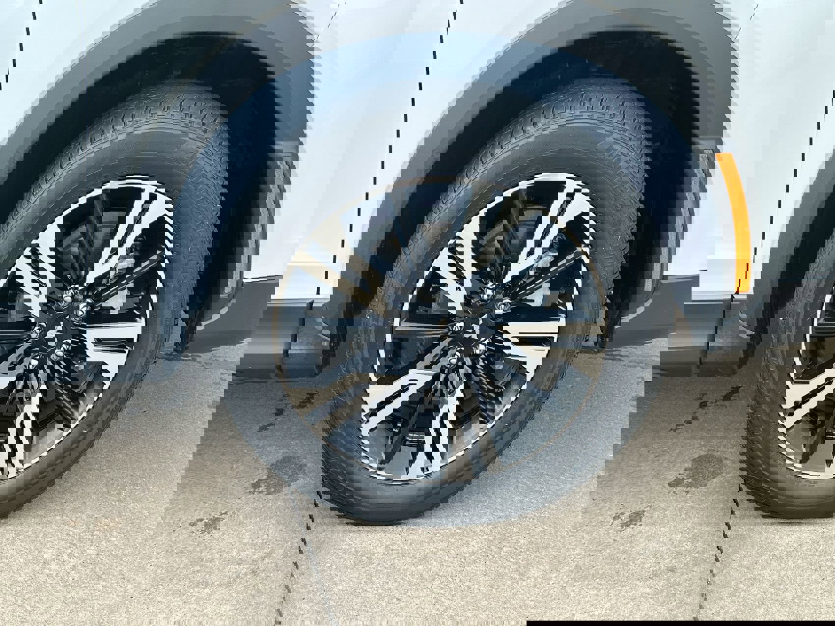 Used 2024 Mitsubishi Eclipse Cross SE image 10