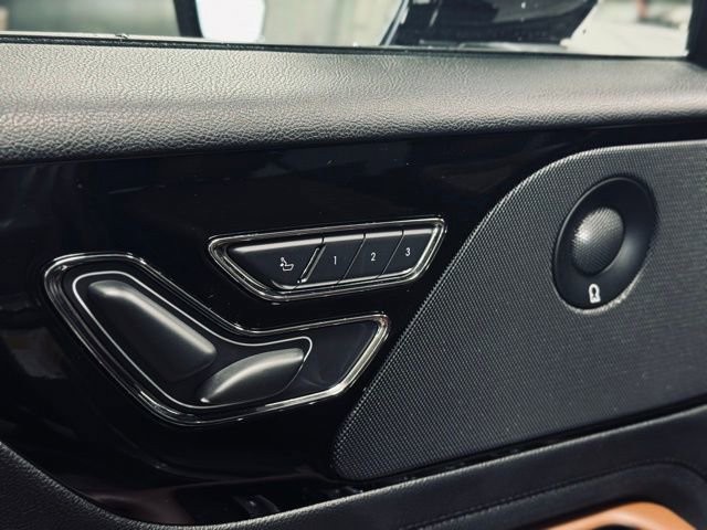 Used 2022 Lincoln Aviator Reserve w/ Elements Package Plus image 15