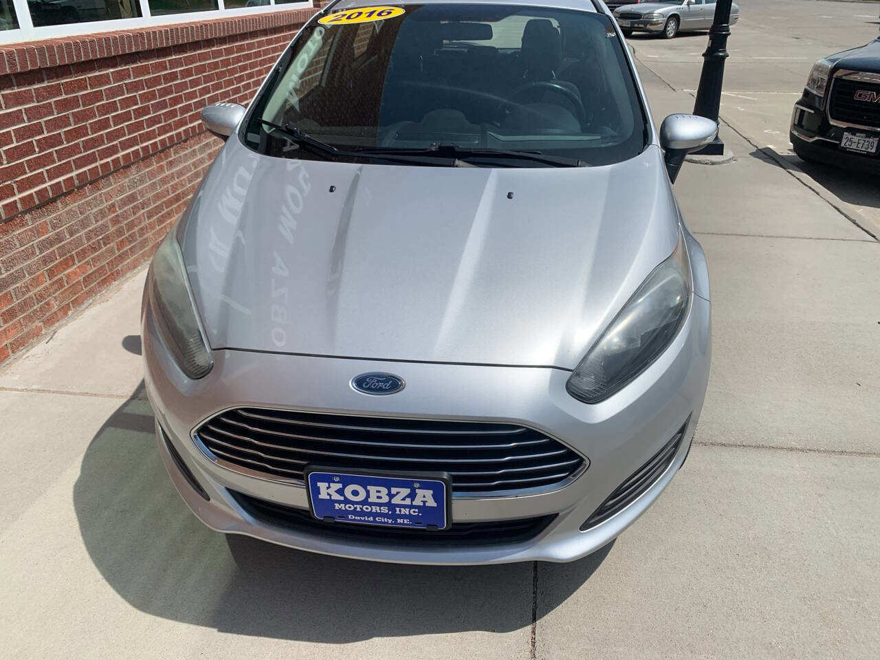 Used 2016 Ford Fiesta SE FWD image 5